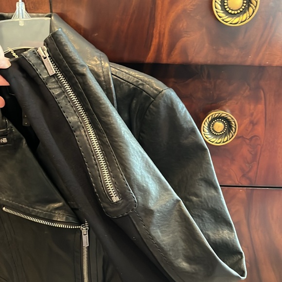 BCBGMaxAzria Black Leather Jacket.  Size Small - Picture 4 of 12